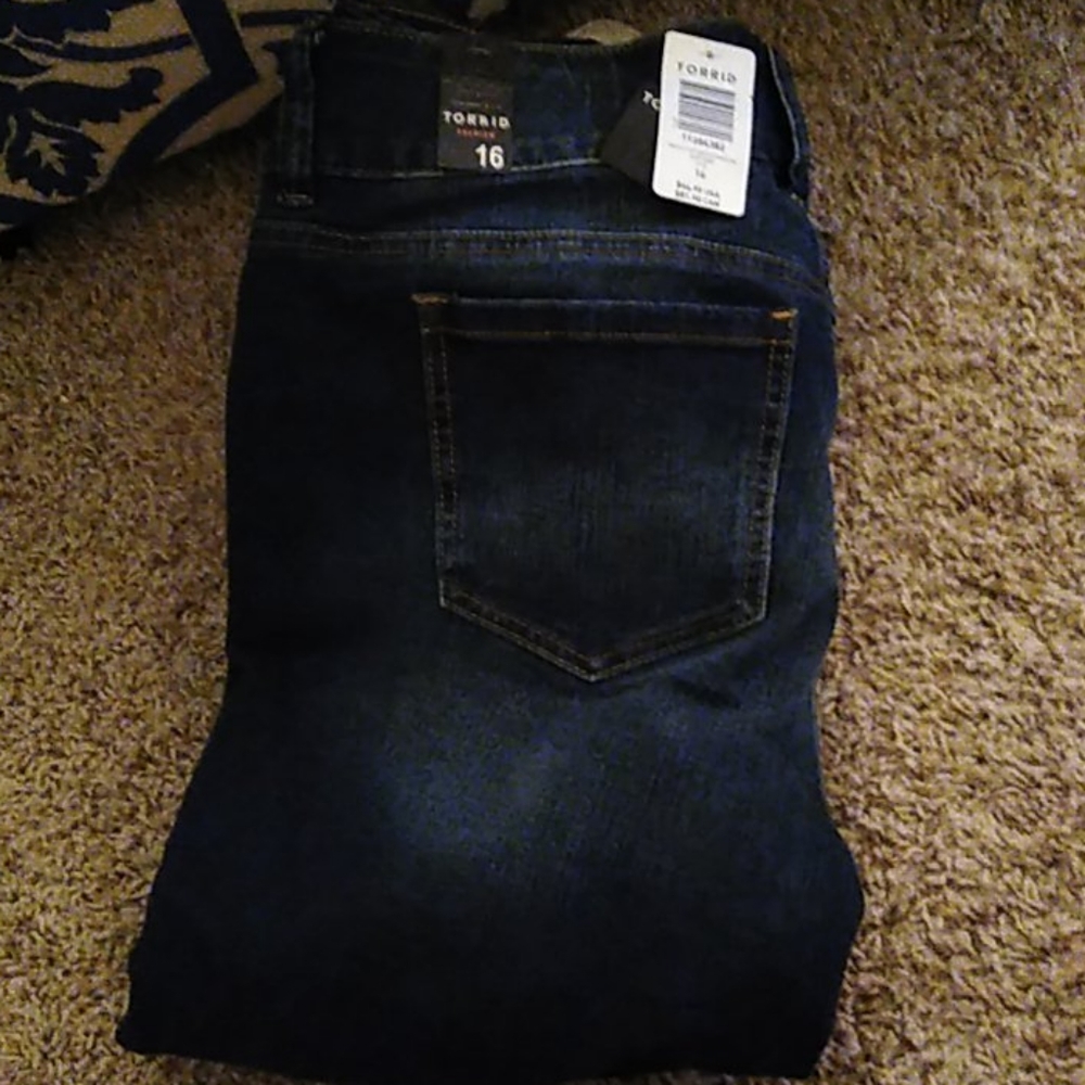 NWT Torrid Premier Jeans Dark wash